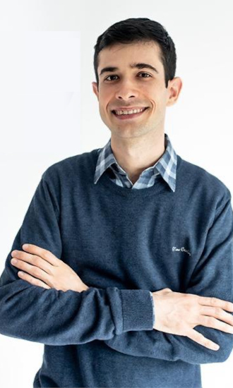 Педиатр Густаво Солдатели — детский врач в Бразилии с 12-летним опытом